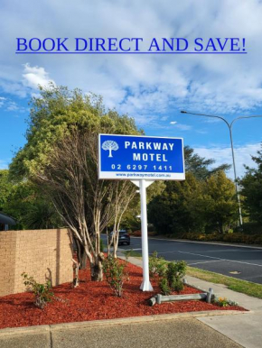 Parkway Motel